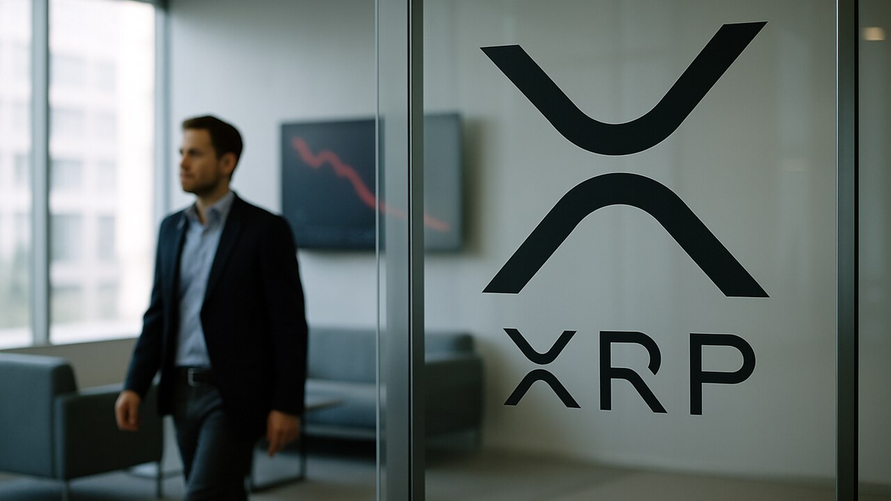 XRP koers zakt onder 1 dollar, terwijl netwerk records breekt